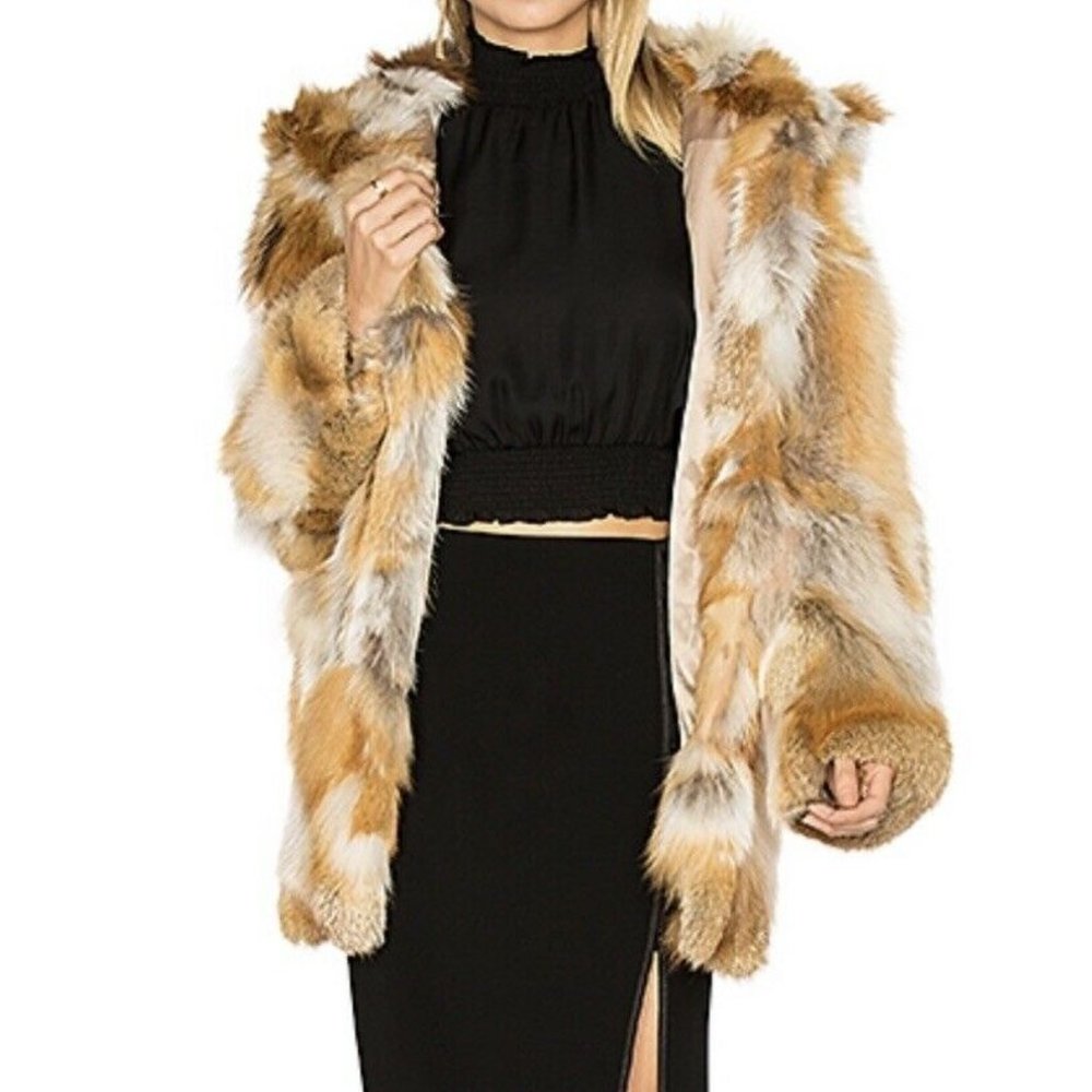 Cinq A Sept Windsor Fox Fur Coat in Natural